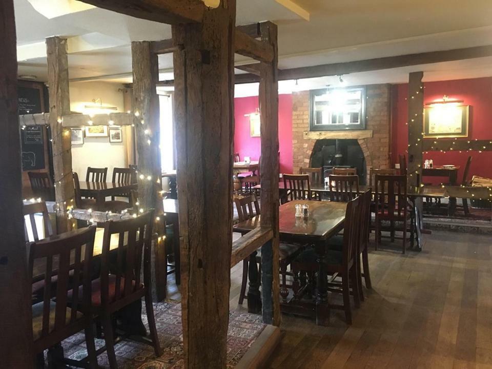 The Bear Inn Hodnet Εξωτερικό φωτογραφία
