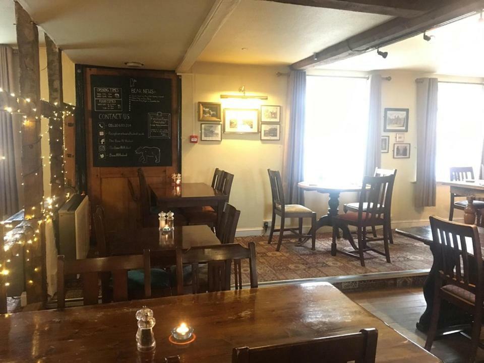 The Bear Inn Hodnet Εξωτερικό φωτογραφία